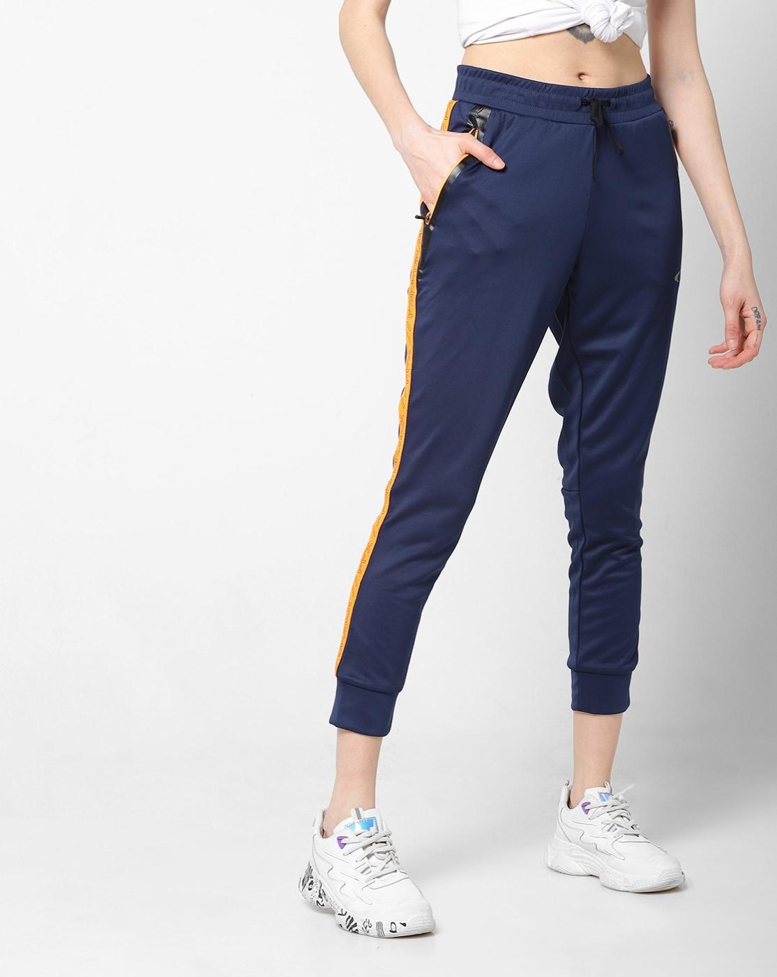 cropped training pants