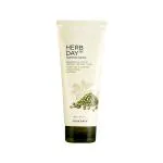 The Face Shop Herb Day 365 Master Blending Mung Bean & Mugwort Haricot Mungo & Armoise Foaming Cleancer 170ml