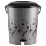 Home one Black Plastic Dustbin with Lid 7 L