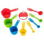 Everest Assorted Color Plastic Measuring Cup and Spoon (Set of 8) (Design/colour may vary)