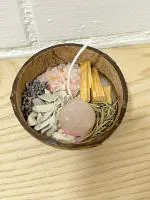 BAKA Soy Wax Candles with Rose Quartz and Amethyst Crystal Infused with Palo Santo Rosemary White sage for Home/Office Diwali Decorative Showpiece