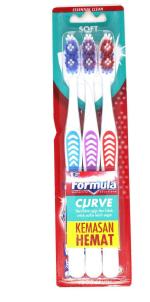 Formula Curve Soft Toothbrush With Cap ( pack of 3 ) (3 Toothbrushes)VYRO