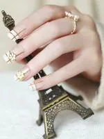 Secret Lives Acrylic Fake Press on Nails Transparent Reusable Artificial False Nails Extension With White Color And 3D Flower 24 Pieces Set With Kit