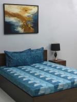 Bombay Dyeing Glory 100% Cotton Blue Abstract Queen Bedsheet (224cmx244cm)with 2 Pillow Covers(46cmx69cm)