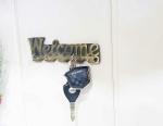 KridayKraft Metal Welcome Printed Key Holder for Living Room Bedroom Entrance Home Office Walls Décor Wall Hanging Key Hooks Wall Sculpture Modern Wall Art for Decoration & Gifting Purpose