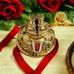 KridayKraft Lord Venkateswara Swami Tirupati Balaji Vishnu Charan Paduka with shank chakar tilak Namah for Pooja Room/Car Dashboard | Venkateswara Swamy Feet with Shanku & Chakra Namami Showpiece Figurines