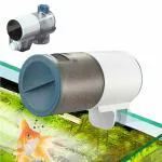 Qpets Moisture-Proof Acrylonitrile Butadiene Styrene Automatic Fish Feeder Aquarium Tank Fish Food Dispenser with Digital Timer, Suitable for Feeding Pet Fish on Holidays/Travel(Not Included Battery)