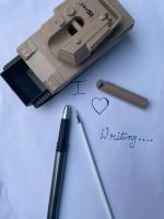 TLISMI Trendy Solid Color Printed Military Tank Shape Pen Holder with Blue Gel Pen Army Weapons Styled Fancy Pen Stand Small Stationery Storage for Boys, Girls, Kids, Birthday, Party Gifts (Pack of 1)