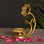 pujaNpujari Brass Flower Design Standing Table Diya Deepam for Pooja Room and Home Mandir Brass Table Diya (Height: 5.5 inch)