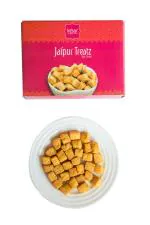 Kesar Sweets| Tea Time Mathri Namkeen Snacks| Square Mathri Snacks| Namakpara Mathi - 250 g | Pure, Fresh & Handmade Snacks, Evening Tea Time Mathri, Ready to Eat | Gourmet Snacks Pack