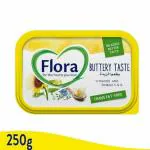 Flora Buttery Taste Vegetable Oil Spread Chef Boss, 250 Gm