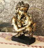Beckon Venture Gold Poly-resin Romantic Love Couple Statue 24 cm