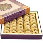 Punjabi Ghasitaram Halwai Special White Mawa Peda Mithai Box (400gms)