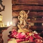 Blissful Decors Handicraft Small maa Saraswati Vidya Devi Idol Metal Saraswati MATA Statues for Car Dashboard Mandir Pooja Murti Temple Puja Home Decor Office Showpiece (Gold Finish)