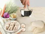 GOROFY Manual Stainless Steel Puri Cutter Roller Machine with Handle & Dumpling Maker(Momos Maker) for Home Baking Tools for Women girls,Dough Circle Roller Cutter for Kitchen,Poori Cutter Roller