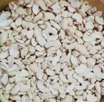 FreshoCartz Dry Fruit Pure And Natural White Broken in 4 Pcs Cashew Kaju 200 g
