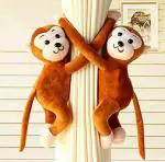 FLUFFANDFUR 2 Pcs Monkey Soft Plush Toy Curtain Tiebacks Holder Clip for Children Living Room Decoration Accessories Window Curtain Decoration (Light-Brown)