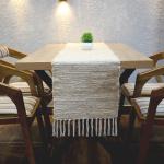 THE little BIG STORE Hand Woven Jute Table Runners Suitable for a table of 6