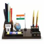 DESKDOCK Acrylic Pen Stand,Pen Holder for Office and Study Table Desk Organizer With (4 Golden Pen,1 Flag,1 Calculator)(18x8 Inches)