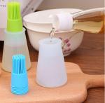Juzr Silicon Oil Bottle Brush sauteing, Baking or Grilling, Frying, BBQ, Pen Cake Butter Bread Pastry Brush Bottle Cooking Oil Dispenser Kitchen Tools, 11 X 5 cm , Multi Color