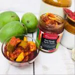 Aamra RAW MANGO & GARLIC PICKLE - 185GM