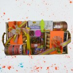 Oasis Baklawa Special Desi Ghee Gujiya/Ghujiya Holi Sweets Gifts | Indian Mithai Festive Sweet Box | Holi Gifts Hamper ( 900 Grams in Box)