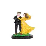 B.S Handicrafts Polyresin Love Couple Idol Statue Showpiece For Boy Friend, Girl Friend