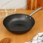 Femora Cast Iron Fry Pan Wok of 28CM Diameter with Tough Handle Non Toxic and Coating Free-1 Pc