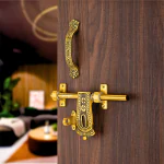 DEVOS BRASS FINISH DOOR ALDROP