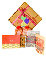 Kesar Sweets | Lohri & Makar Sankranti Snacks & Sweets Gifting Hamper Box - Gifts Pack with Popcorn, Moongphali, Chocolate Rewari, Badam Pinni & Mix Nuts