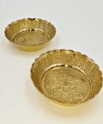SHLINCO Brass Plate for Puja Small Size (Size 11.5 cm) Set Of 2 Brass (2 Pieces, Gold)