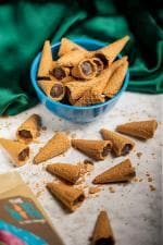 THE LAST BITE Premium Waffle Cone Filled With Dark Chocolate - (90 Gm, Pack Of 2)