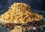 90's Mill Organic Ratlami Sev Laung Sev Namkeen 300 gm | Long Sev | Soft & Spicy | Organic Namkeen | Fried in Cold Pressed Groundnut Oil | Besan Namkeen | Healthy Indian Snacks | No Preservatives