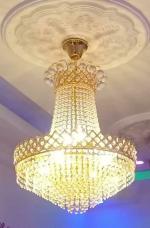 SHRI MAHAL ANTIQUES Round LED Crystal Big size Jhhomar Incandescent Chandelier for Living Room