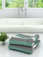 Athom Trendz Modern Checks Green Cotton Bath Towel 75 x 150 cm (Pack of 2) ATZ-BT-O-C2