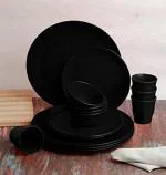 Mehul Melamine Plates and bowls set, Melamine Dinnerware Set, Set of 16 pcs, Black Color.