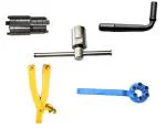 GIZMO 5 Pieces Repairing Tool Set Super Splender Passion Pro Motorbike Made on CNC Machine -Magnet/Flywheel Puller, Clutch Nut Spanner,Timing Grary Set, 6 Pin Clutch Holder, Tappet key, Magnet holder
