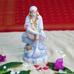 Chaque Decor Handpainted Dwarka Sai Baba Idol For Home Decoration (9Inch)(White)