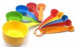 MOSTSHOP Plastic Baking Measurement Measuring Cups and Spoons Set (Pack of 10)