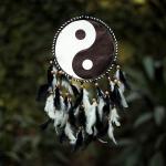 DULI Handmade Black and White Metal and Feathers Dreamcatcher