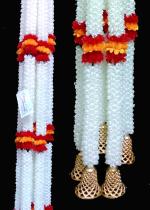 ANANYO SRIJON, The Joy of Creations Handmade Artificial Flower Toran/ Door Hanging/ Lari/ Door Latkhan / Wall Hanging