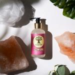 ATARSTORY White Musk Luxury Shower Gel | Liquid Shower Gel crafted with Natural Oils for Glowing Skin | Suitable for all skin types | Body Wash for Women & Men | 200 ml