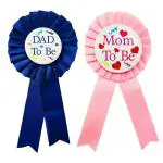 Zyozique Mom to Be and Dad to Be Tinplate Badge Pin for Welcome Baby Boy or Girl, Baby Shower Celebration Mom Gifts , Baby Shower Party Kit (Pack Of 2)