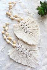 Classy Tulip Feather Curtain Tiebacks Cotton and wooden beads - 50 g