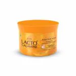 Lacto Calamine Vitamin C Sugar Body Scrub | 200 g | Gentle Body Exfoliator