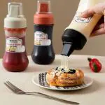 Windbuzz Squeeze Bottles for Sauces and Liquids Multicolored Squirt Bottles with 5-Holes for Smooth Extrusion and Even Distribution of Sauces and Salad (1 PCS)