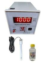 Lab Junction Conductivty Meter, ON-LINE Conductivity Meter, Panel Type, Range: 0-200 uS-cm with 5 Metre Cable Length of Conductivity Cell-Sensor LJ-619 as per Quality Standards:!