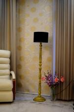 TU CASA Mango Wood Light Brown Floor Lamp with Black Drum Round Shade WF-46