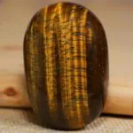 Crystal Divine Tiger Eye Palm Stone Crystal Showpieces For Home Decor Items & Decorative Items For Office Desk Table Meditation Items Chakra Healing Crystals and Stones Crystal Vastu Items Gifts