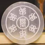 Crystal Divine Symbole Selenite Plate To Charge Crystal Selenite Charging Plate Selenite Stone Crystal Charging Plate Selenite Crystal Charging Plate Selenite Plate For Charging Crystal Plate Vastu